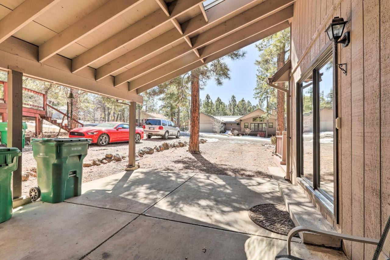 Munds Park Cabin With Fire Pit And Wraparound Porch! Bagian luar foto