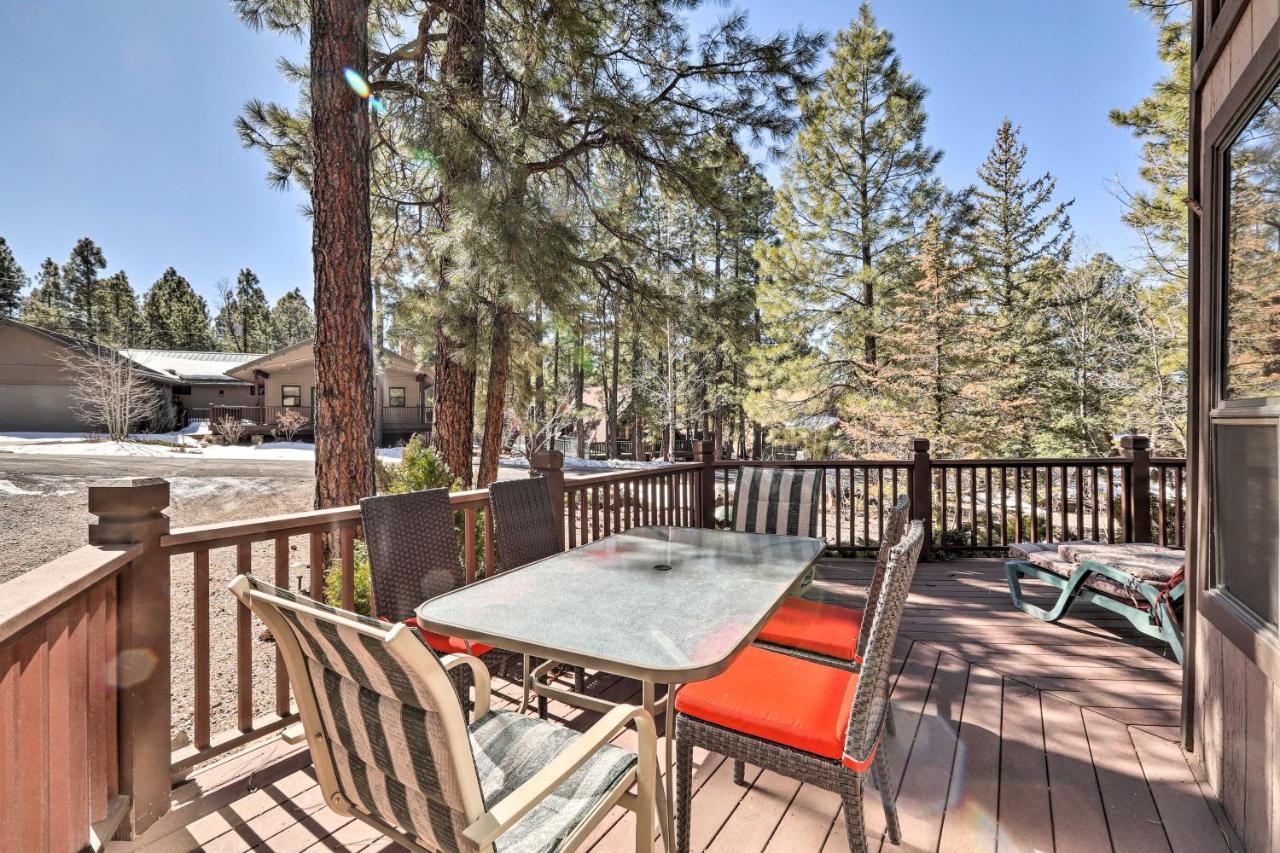 Munds Park Cabin With Fire Pit And Wraparound Porch! Bagian luar foto